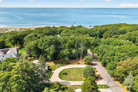 16 Jetty Lane Falmouth MA 02540