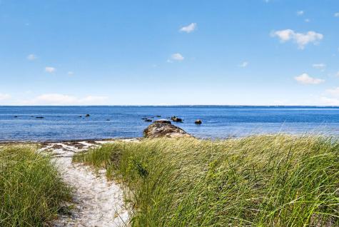16 Jetty Lane Falmouth MA 02540
