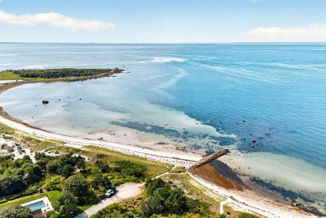 16 Jetty Lane Falmouth MA 02540