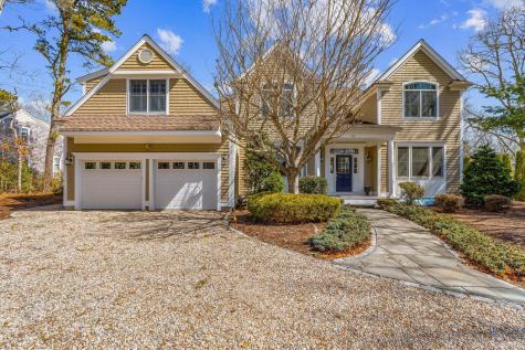 36 Troon Way Mashpee MA 02649
