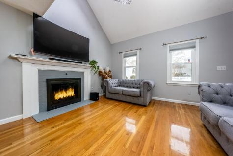 51 Larch Lane Barnstable MA 02632