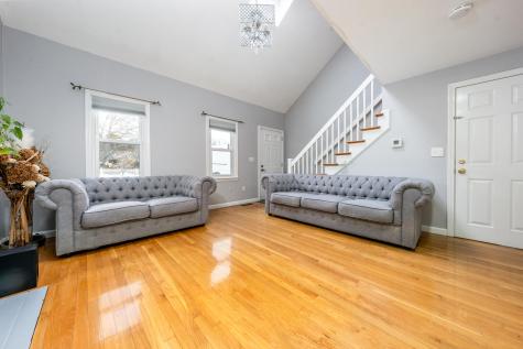 51 Larch Lane Barnstable MA 02632