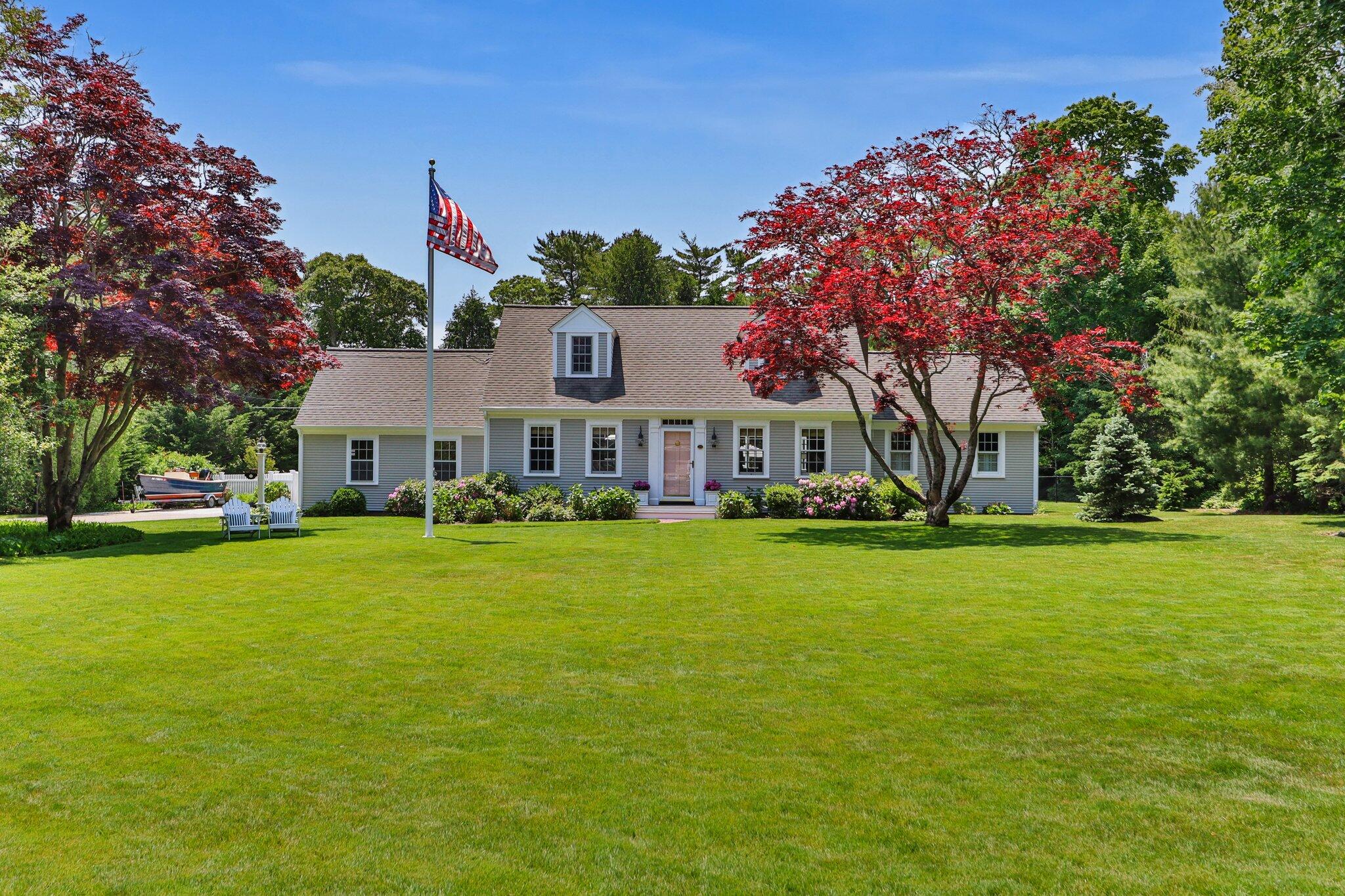 219 Wianno Avenue Osterville MA 02655