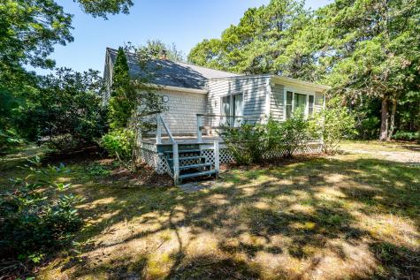 44 Dogwood Lane Cotuit MA 02635