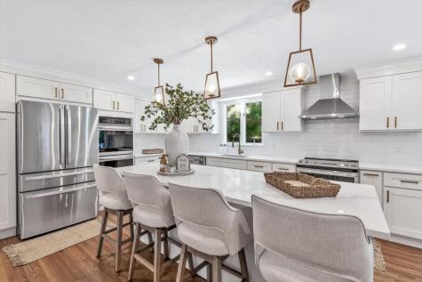 29 Fish House Road Sandwich MA 02537