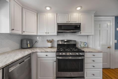 2 Saint Andrews Way Yarmouth MA 02664