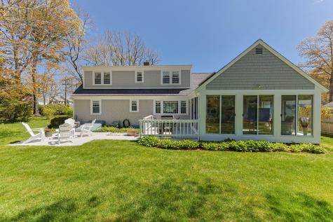 2 Saint Andrews Way Yarmouth MA 02664