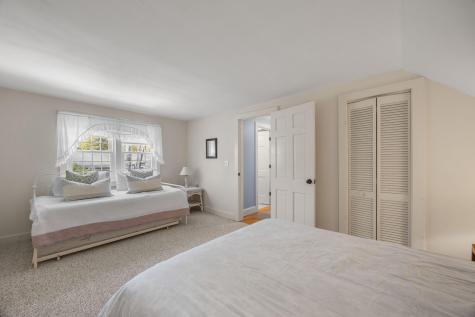 2 Saint Andrews Way Yarmouth MA 02664