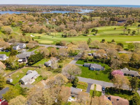 2 Saint Andrews Way Yarmouth MA 02664