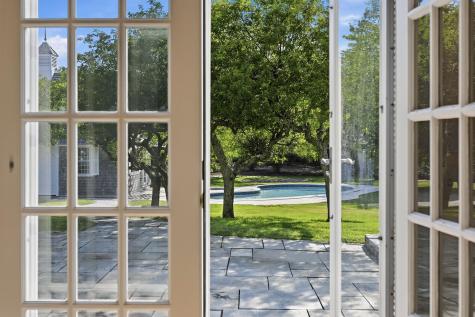 153 Shore Road MA 02633