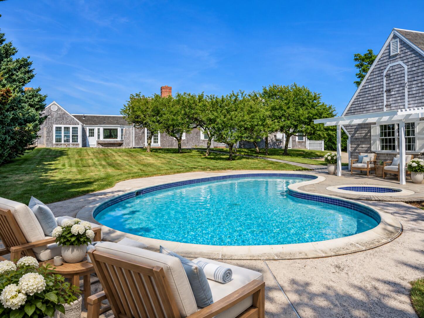 153 Shore Road Chatham MA 02633