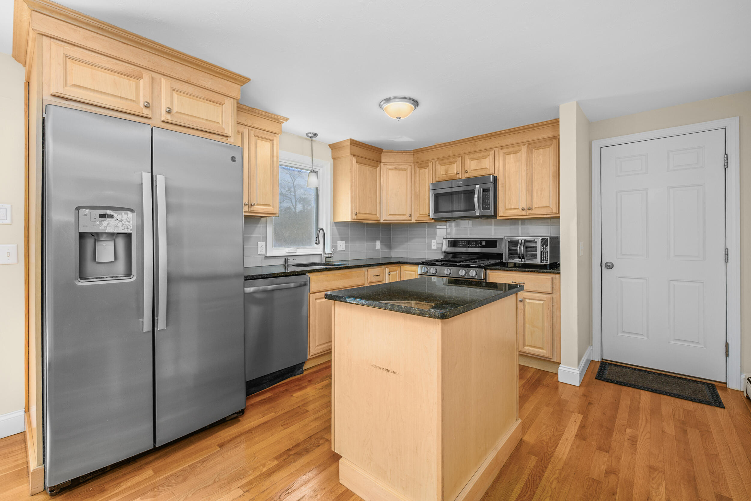2 W Crossfield Road Sandwich MA 02644