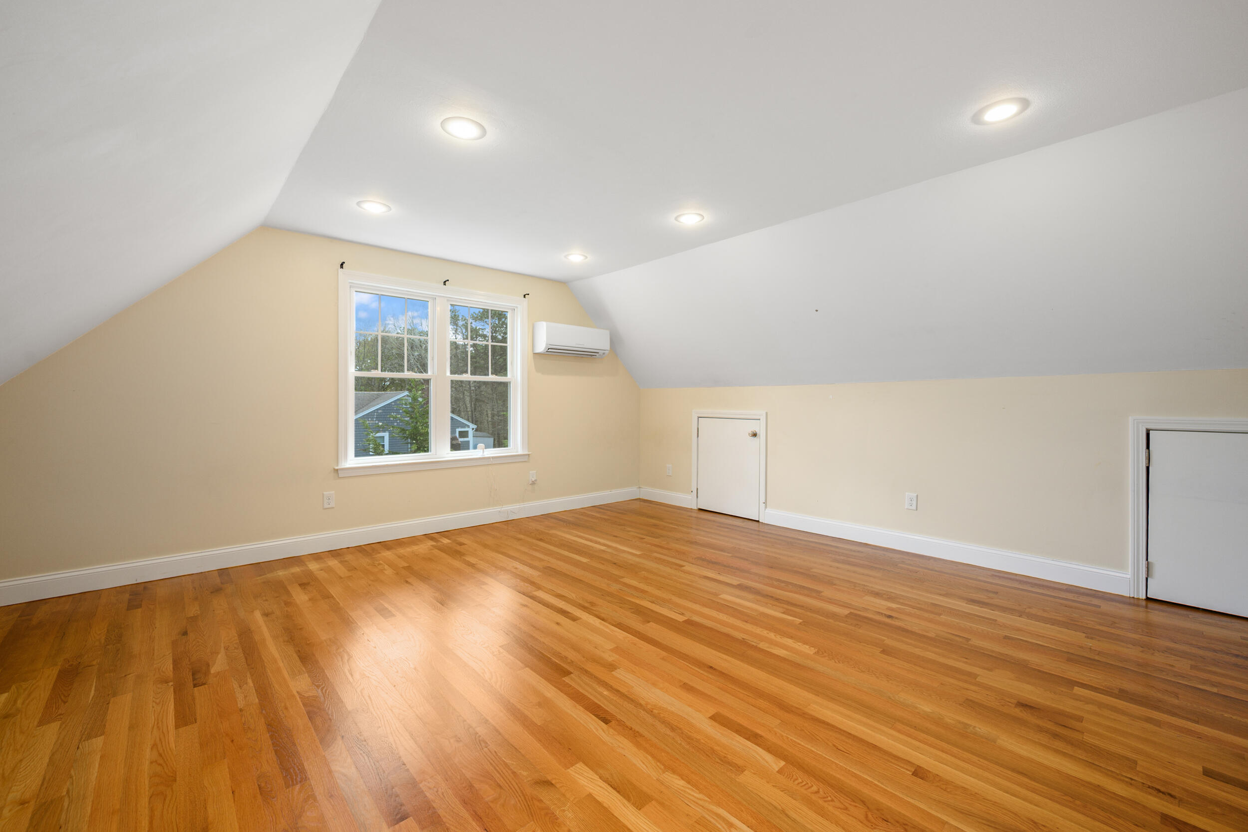2 W Crossfield Road Sandwich MA 02644