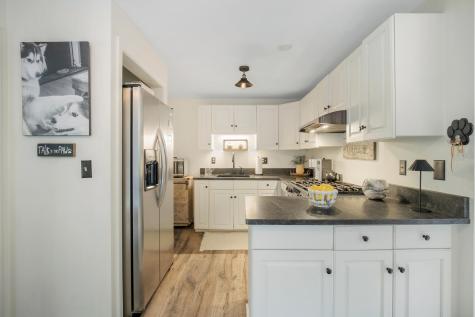 50 Currycomb Circle Barnstable MA 02668