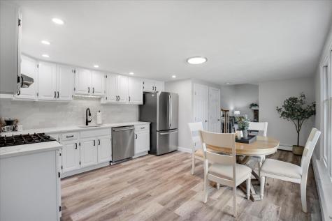 17 Trowbridge Path Yarmouth MA 02673