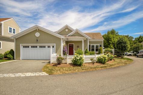 21 Saltwater Circle Mashpee MA 02649
