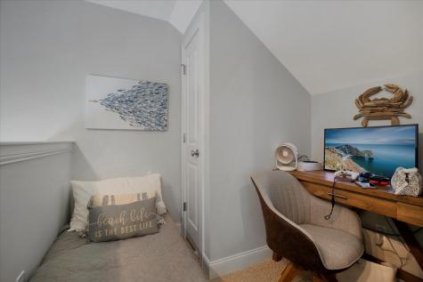 21 Saltwater Circle Mashpee MA 02649