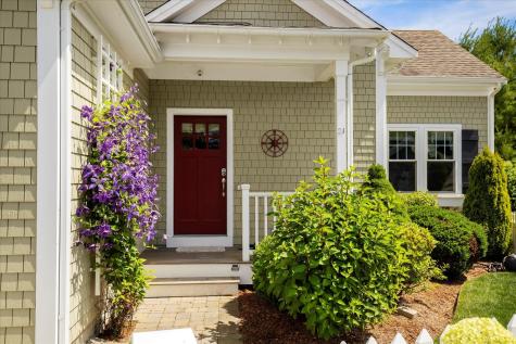 21 Saltwater Circle Mashpee MA 02649