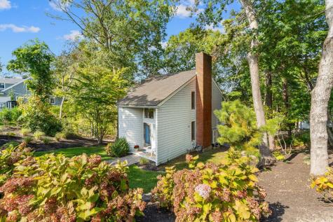 44 Summersea Road Mashpee MA 02649