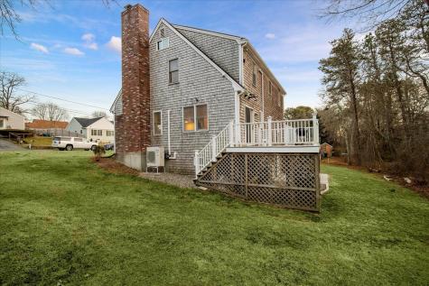 3 Muriel Lane Falmouth MA 02536