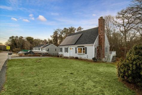 3 Muriel Lane Falmouth MA 02536