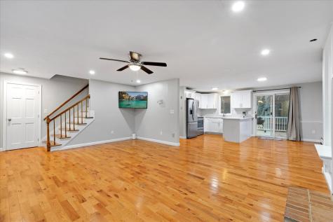 3 Muriel Lane Falmouth MA 02536