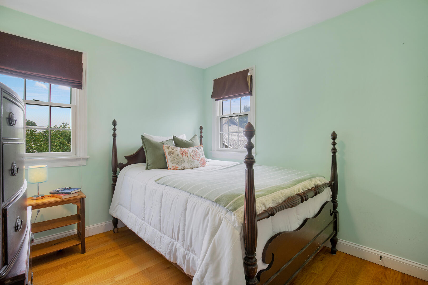 34 Prospect Avenue Pocasset MA 02559