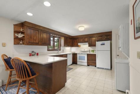 3 Tattler Circle Bourne MA 02534