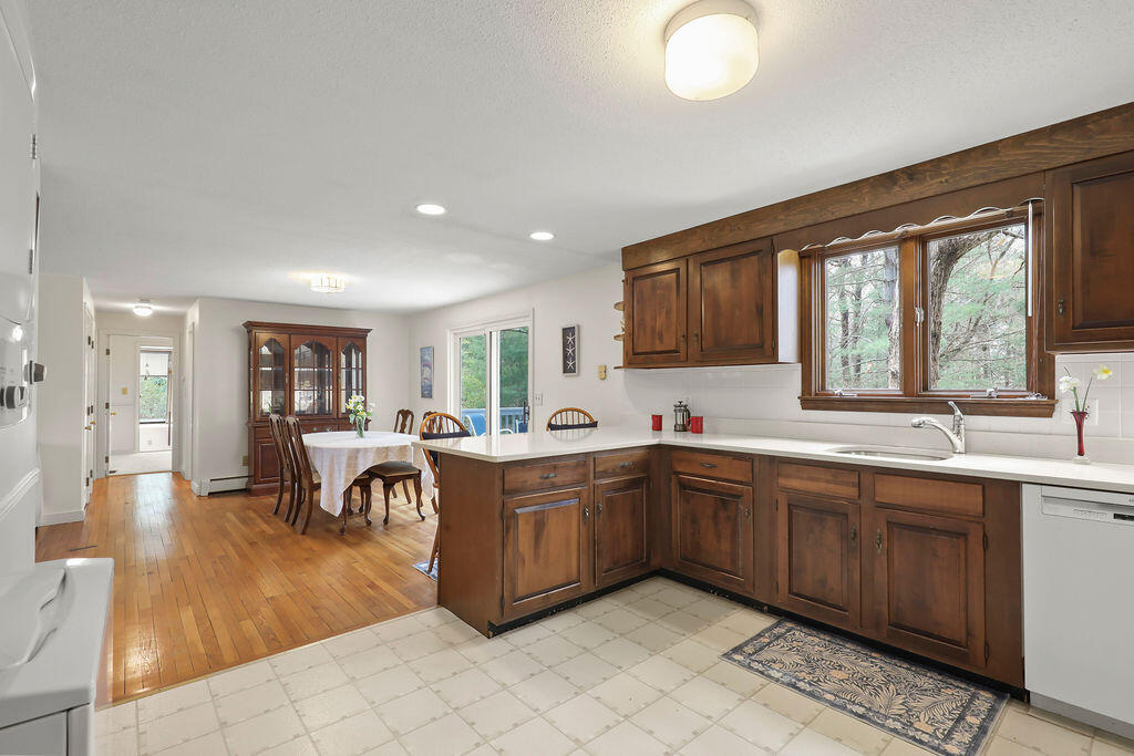 3 Tattler Circle Bourne MA 02534