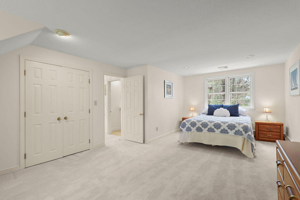 3 Tattler Circle Bourne MA 02534