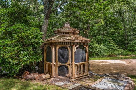 126 Ambleside Drive Falmouth MA 02540