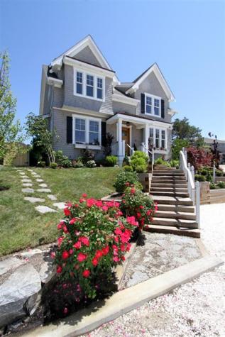 57 Harry Kemp Way MA 02657