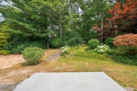 333 Harwich Road Brewster MA 02631
