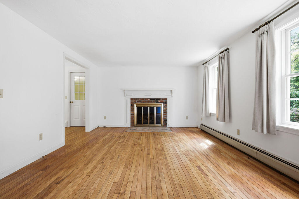 333 Harwich Road Brewster MA 02631