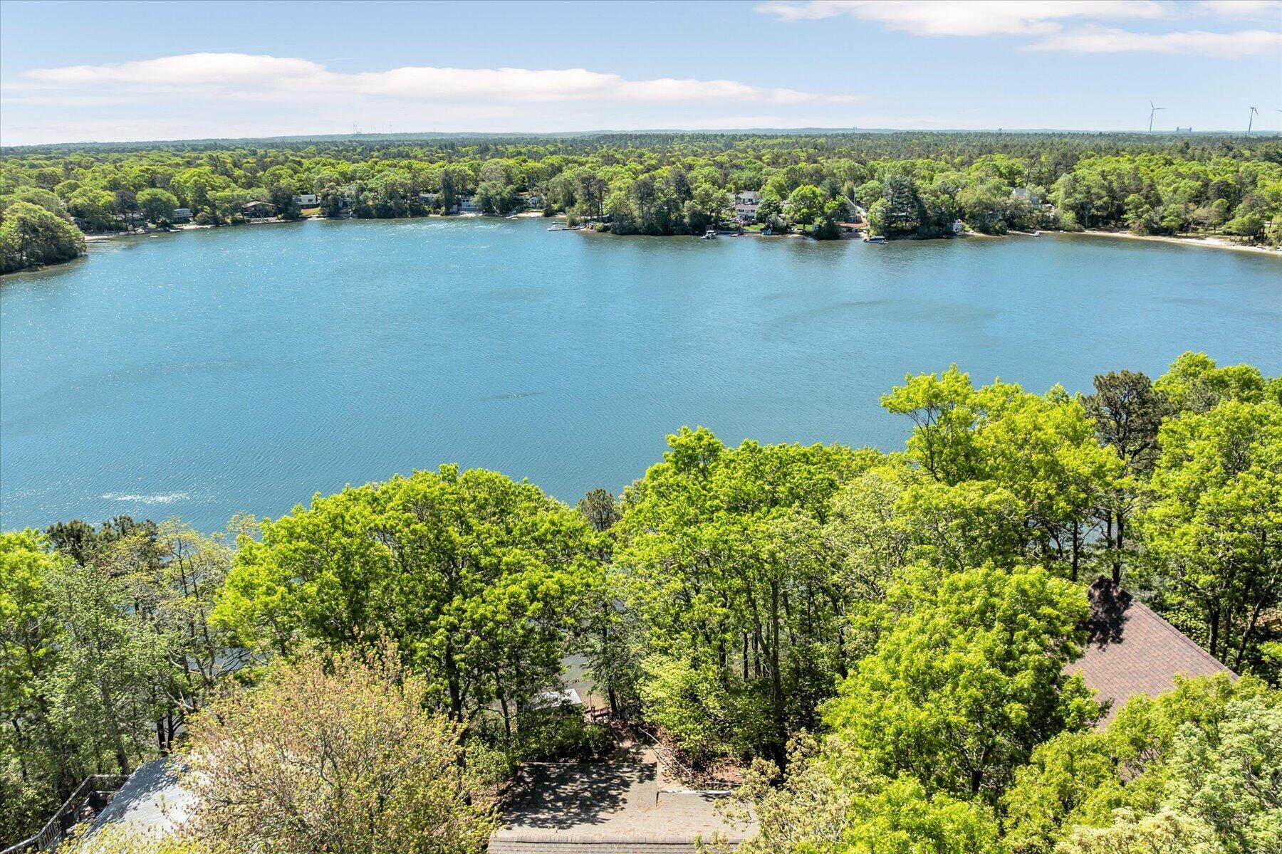 40 Lakeview Boulevard Plymouth MA 02360