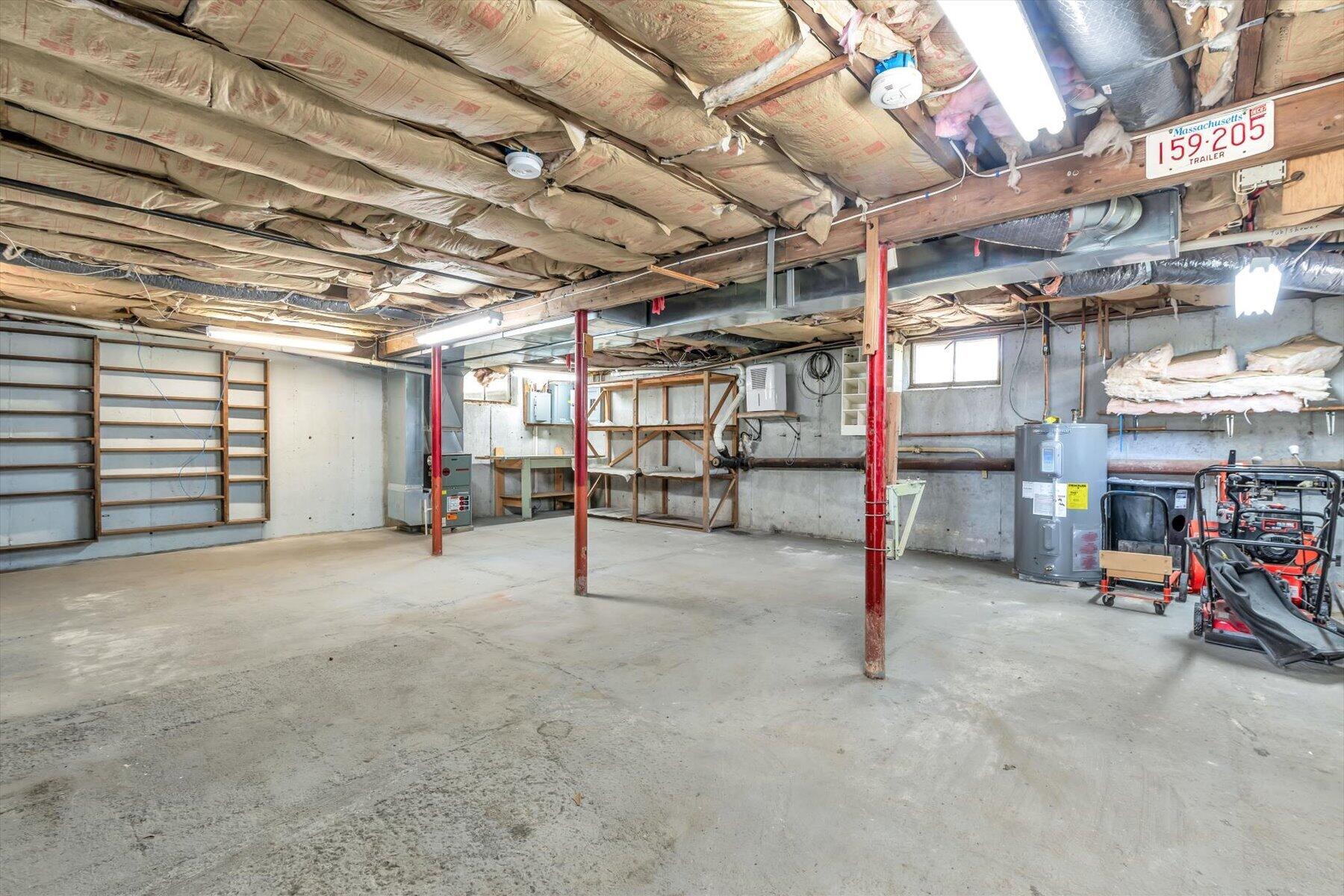 40 Lakeview Boulevard Plymouth MA 02360