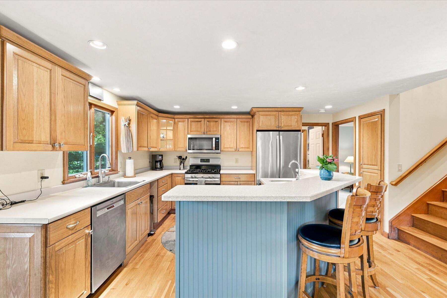 80 Earle Road West Harwich MA 02671