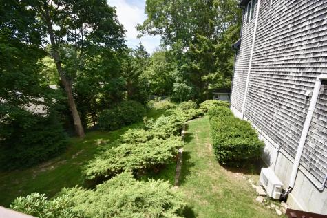 10 Tower Hill Drive MA 02563