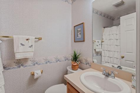 39 Spinnaker Lane Pocasset MA 02559