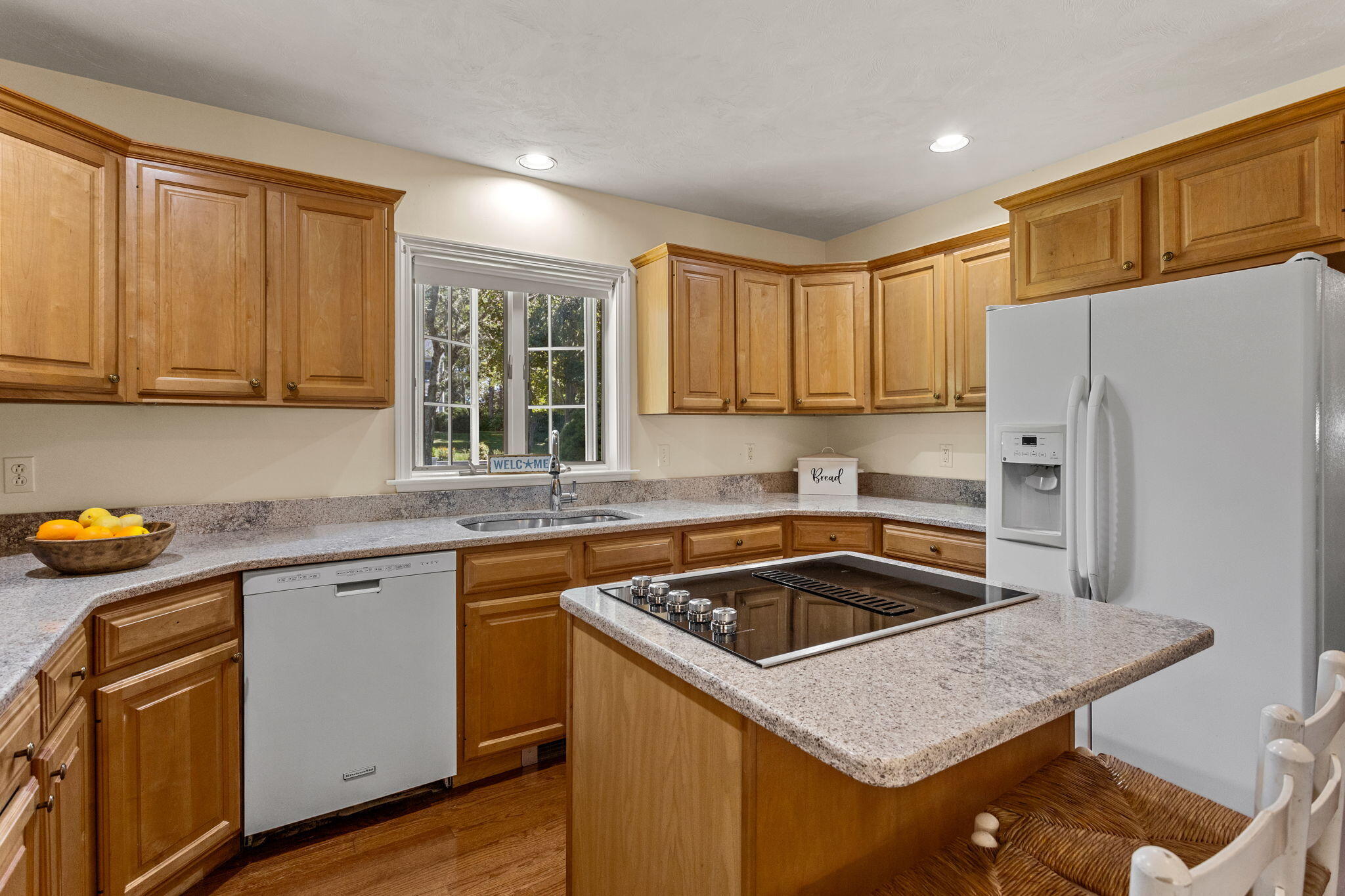 39 Spinnaker Lane Pocasset MA 02559