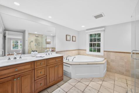 2 Seapine Road Chatham MA 02650