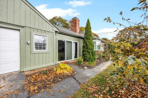 35 Captain Percival Road Yarmouth MA 02664