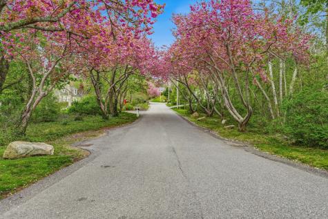 55 Ridgeview Drive MA 02540