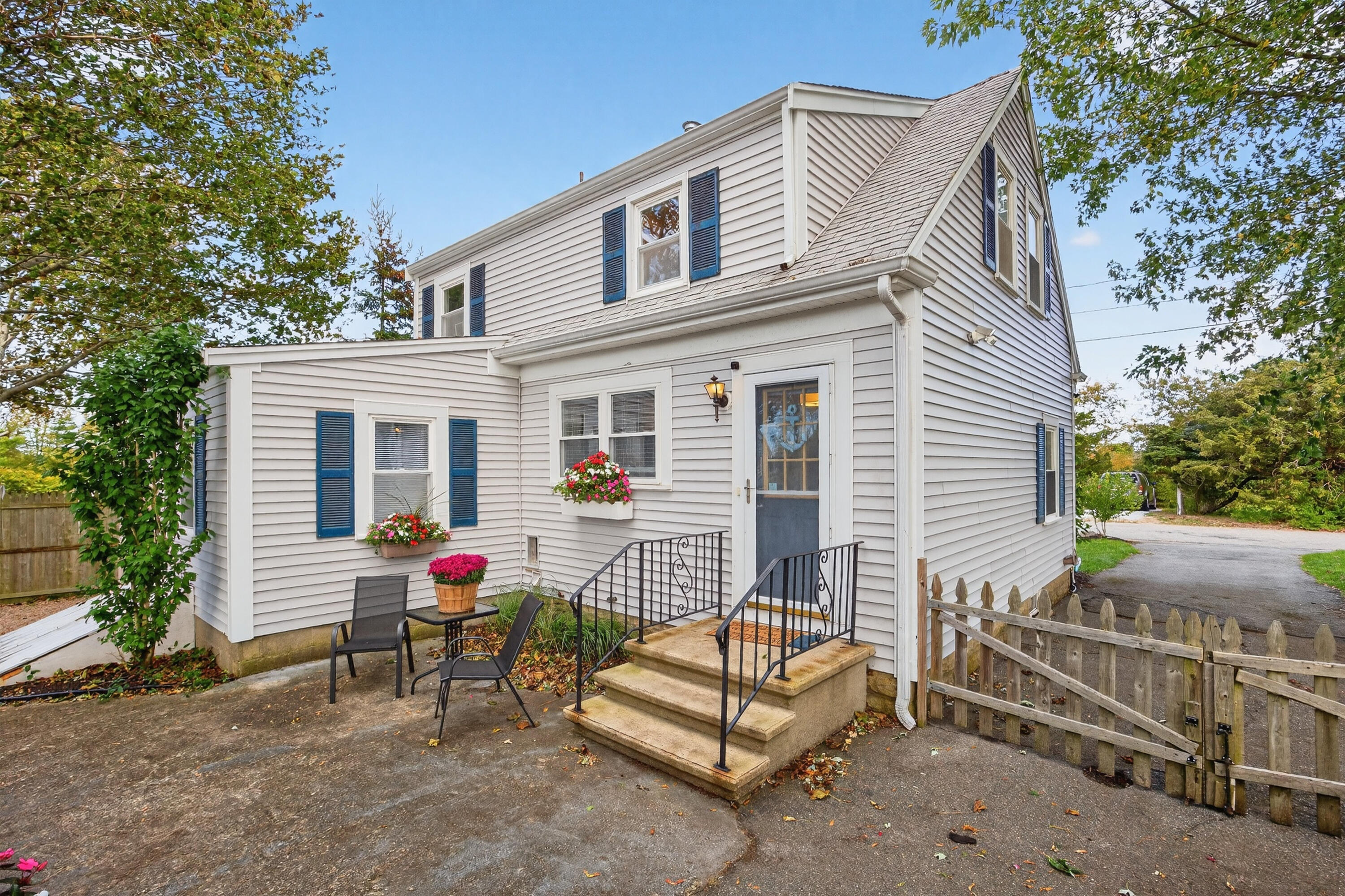 10 Trenton Street Yarmouth MA 02673