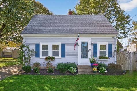 10 Trenton Street Yarmouth MA 02673
