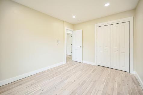 14 Marston Avenue Barnstable MA 02601