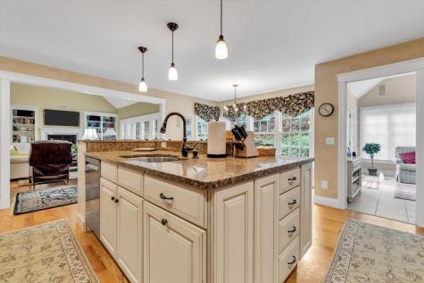 11 Manor Drive East Sandwich MA 02537