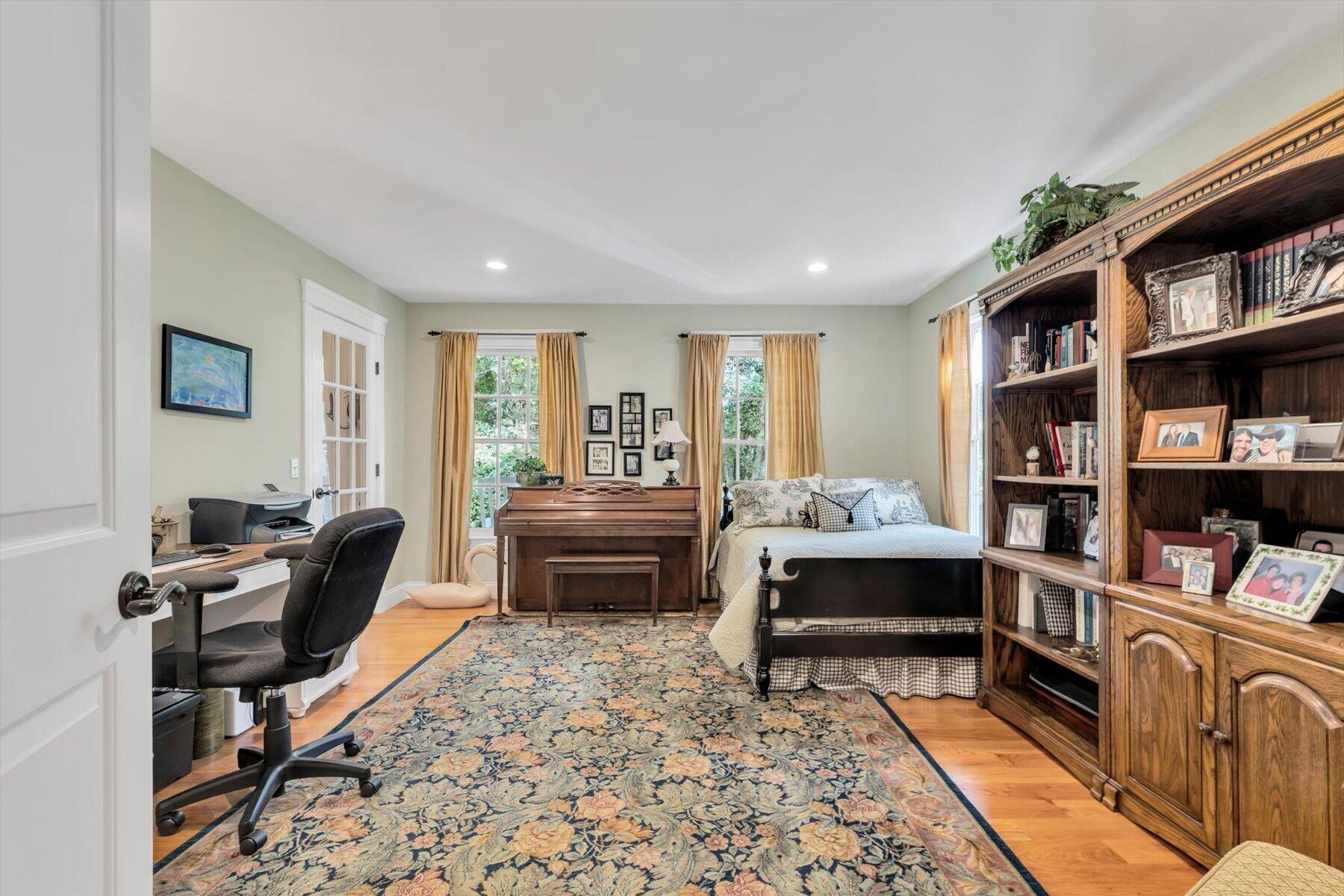 11 Manor Drive East Sandwich MA 02537