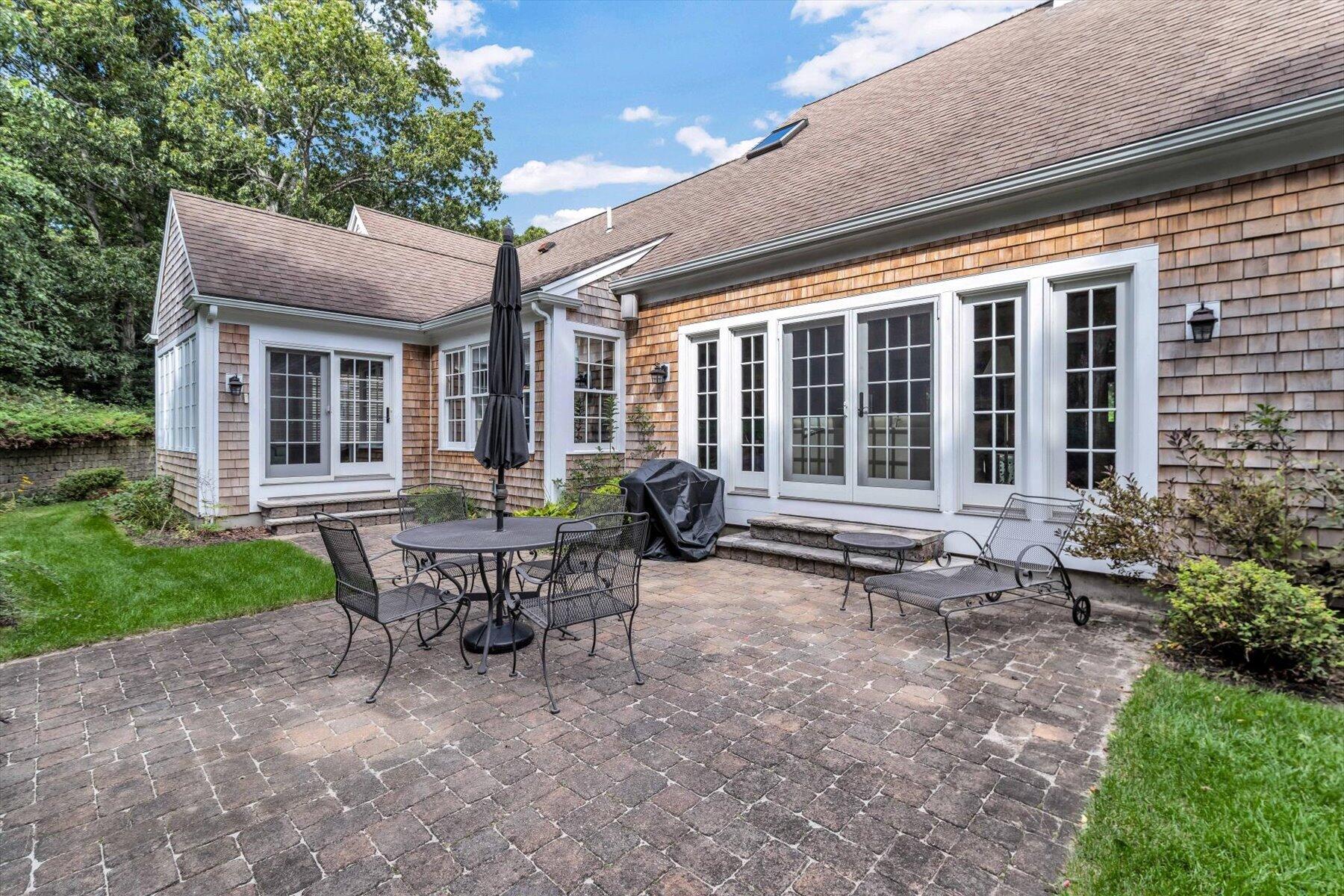 11 Manor Drive East Sandwich MA 02537