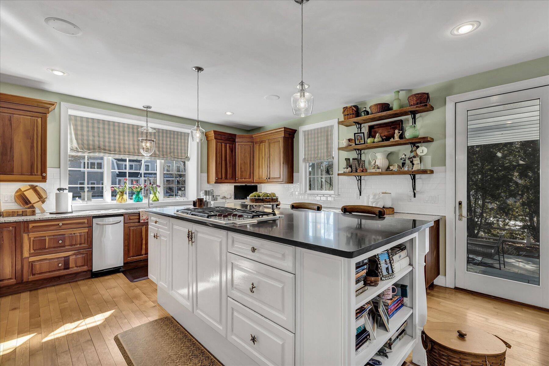 77 The Heights Mashpee MA 02649